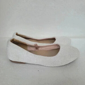 Girls size 13 white lace dress shoes